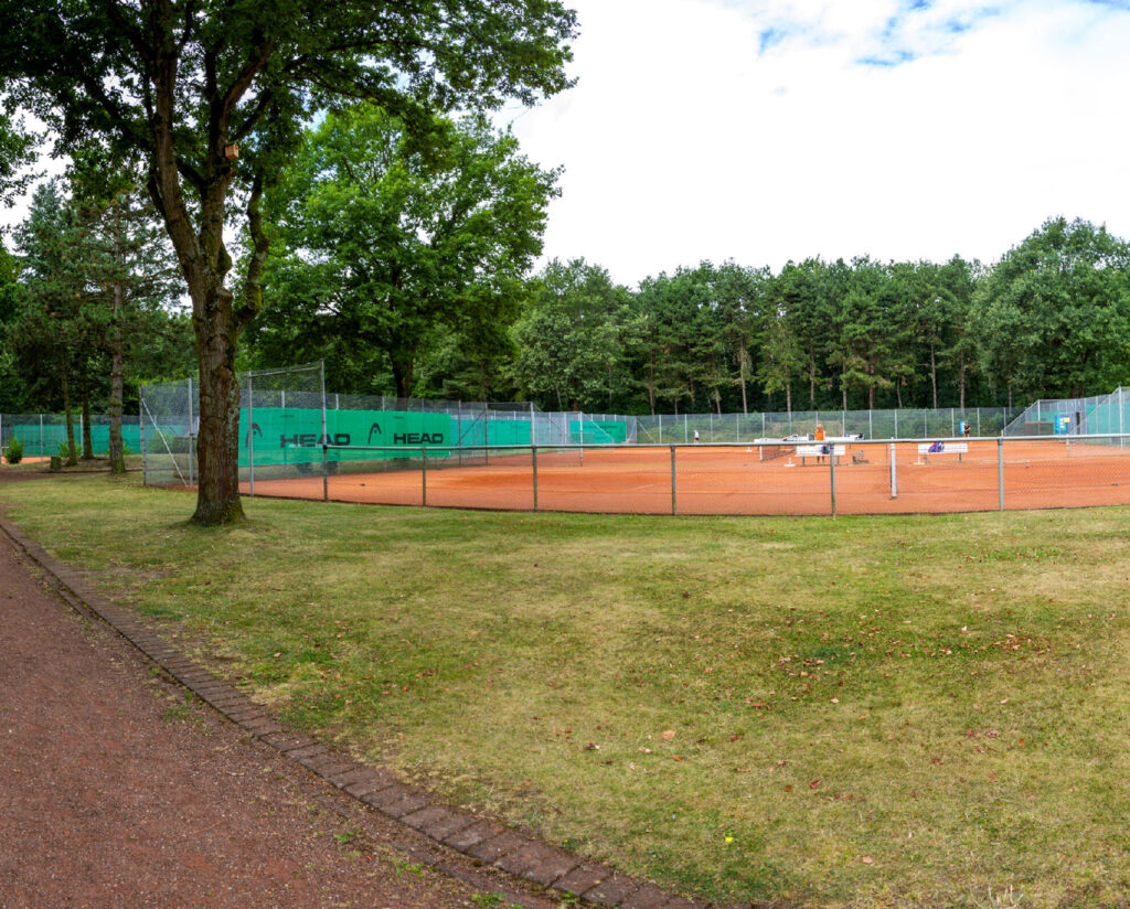 Ronny-Edelstein-Design-MediaSlider_1200x800-Marienburger-Sport-Club-MSC-Virtual_Tour-1-3